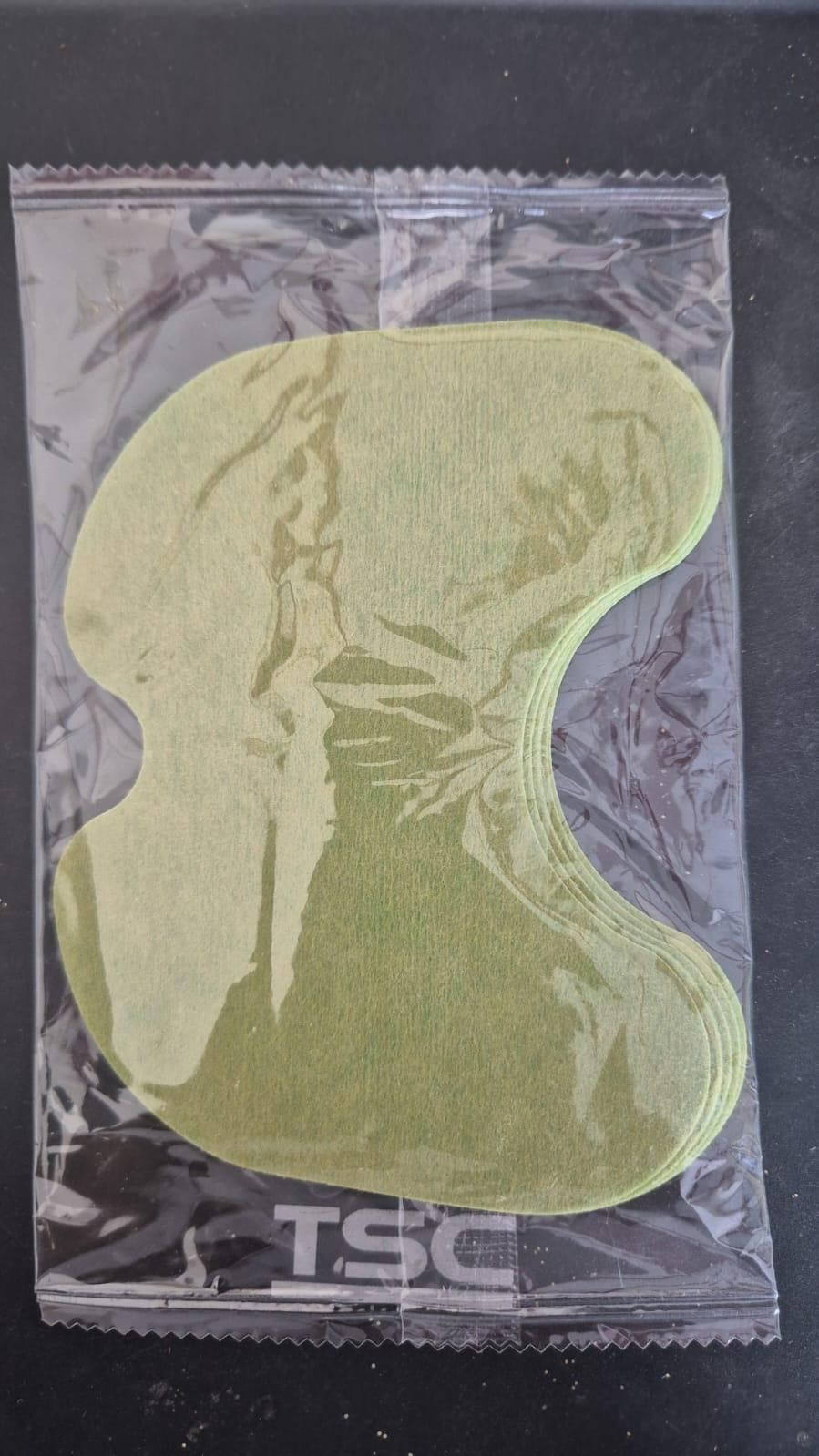 Premium Herbal Knee Pain Relief Patches 🌿 BUY 1 GET 1 FREE! FLAT Rs. 100 OFF on Pre-Paid Orders!